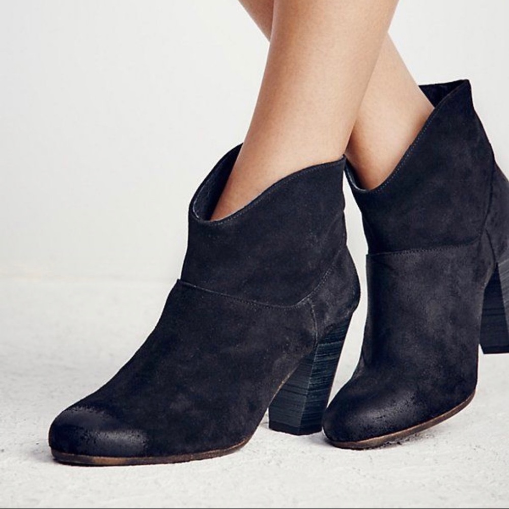 Free People x Jeffrey Campbell Westmont bootie sz7